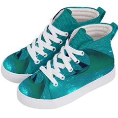 Manta Ray 1 Kid s Hi-top Skate Sneakers by trendistuff