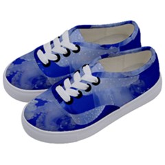 Spotted Jellyfish Kids  Classic Low Top Sneakers by trendistuff