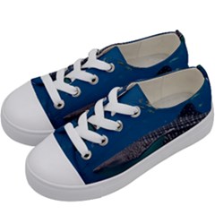 Whale Shark 1 Kids  Low Top Canvas Sneakers by trendistuff