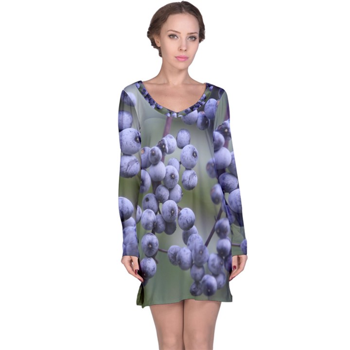 BLUEBERRIES 2 Long Sleeve Nightdress