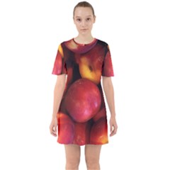 Nectarines Sixties Short Sleeve Mini Dress by trendistuff