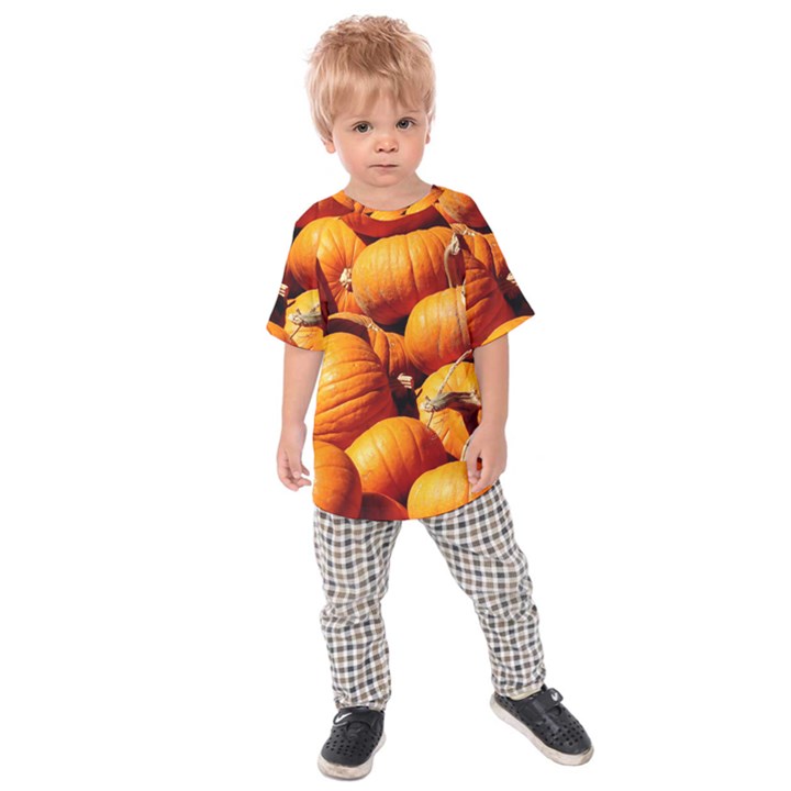 PUMPKINS 3 Kids Raglan Tee