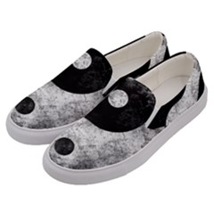 Grunge Yin Yang Men s Canvas Slip Ons