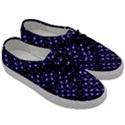 Dark Galaxy Stripes Pattern Men s Classic Low Top Sneakers View3