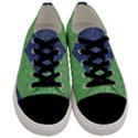 Arrow Texture Background Pattern Men s Low Top Canvas Sneakers View1