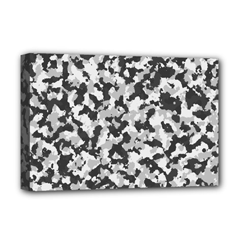 Camouflage Tarn Texture Pattern Deluxe Canvas 18  X 12   by Sapixe