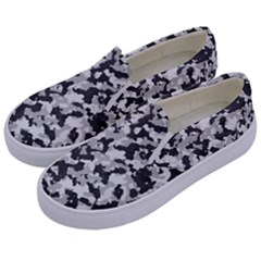 Camouflage Tarn Texture Pattern Kids  Canvas Slip Ons by Sapixe