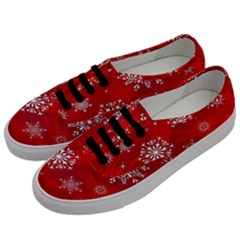 Christmas Pattern Men s Classic Low Top Sneakers by Sapixe