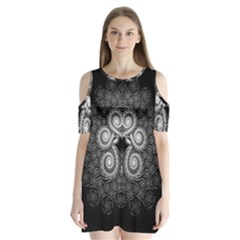 Fractal Filigree Lace Vintage Shoulder Cutout Velvet One Piece