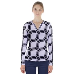 Diagonal Pattern Background Black And White V-neck Long Sleeve Top by Sapixe