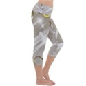 Floral Delight Capri Yoga Leggings View3