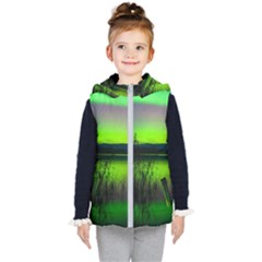 Green Northern Lights Canada Kid s Hooded Puffer Vest by Sapixe