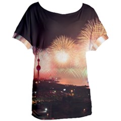 Kuwait Liberation Day National Day Fireworks Women s Oversized Tee by Sapixe