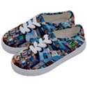 New York City Kids  Classic Low Top Sneakers View2