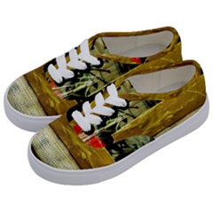 Hidden Strings Of Purity 14 Kids  Classic Low Top Sneakers by bestdesignintheworld