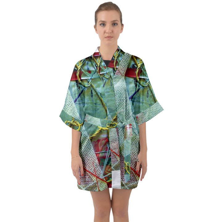 Hidde Strings Of Purity 2 Quarter Sleeve Kimono Robe