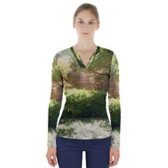 Highland Park 19 V-neck Long Sleeve Top by bestdesignintheworld