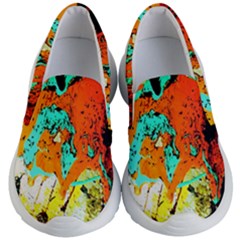 Fragrance Of Kenia 8 Kid s Lightweight Slip Ons by bestdesignintheworld