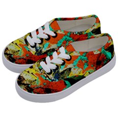 Fragrance Of Kenia 9 Kids  Classic Low Top Sneakers by bestdesignintheworld