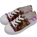 Close To Pinky,s House 12 Kids  Low Top Canvas Sneakers View2