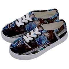 Dscf2546 - Toy Horsey Kids  Classic Low Top Sneakers by bestdesignintheworld