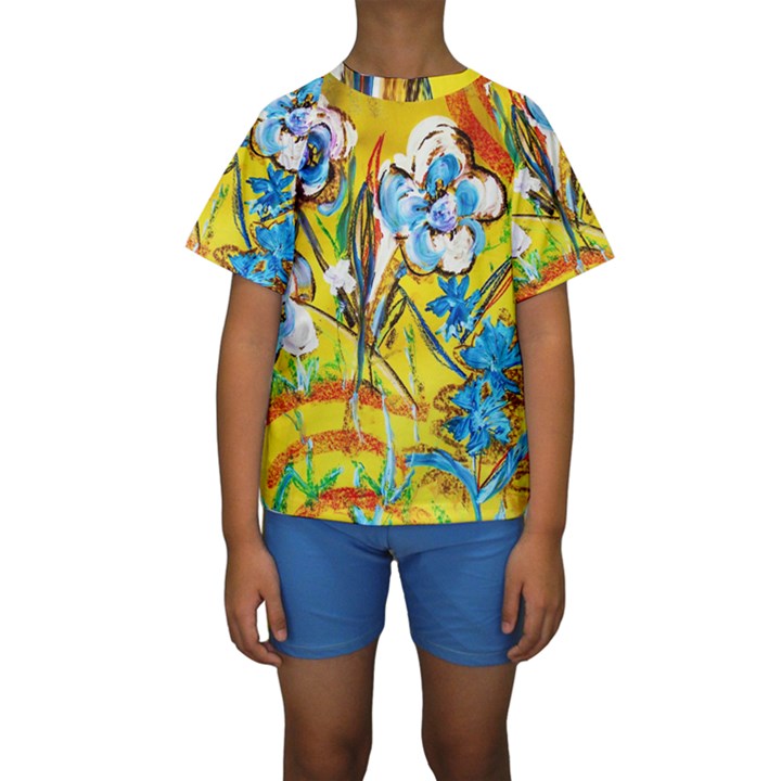 Dscf1422 - country flowers in the yard Kids  Short Sleeve Swimwear