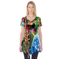 Dscf1611 - Lady In Kimono And Tulip Tree Short Sleeve Tunic  by bestdesignintheworld