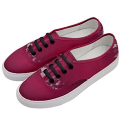 Star Background Christmas Red Women s Classic Low Top Sneakers by Sapixe