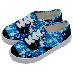 Star Abstract Background Pattern Kids  Classic Low Top Sneakers by Sapixe