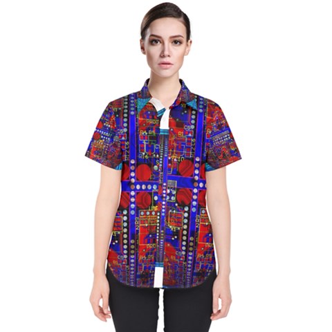 Board Interfaces Digital Global Women s Short Sleeve Shirt by Sapixe