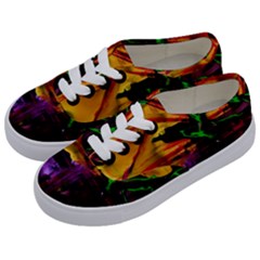 Spooky Attick 7 Kids  Classic Low Top Sneakers by bestdesignintheworld