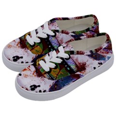 Doves Match 1 Kids  Classic Low Top Sneakers by bestdesignintheworld