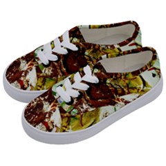 Doves Matchmaking 3 Kids  Classic Low Top Sneakers by bestdesignintheworld