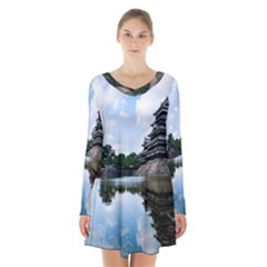 Beautiful Pagoda On Lake Nature Wallpaper Long Sleeve Velvet V-neck Dress