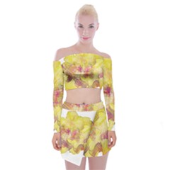 Yellow Rose Off Shoulder Top With Mini Skirt Set by aumaraspiritart