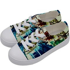 Clocks And Watch 4 Kids  Low Top Canvas Sneakers by bestdesignintheworld