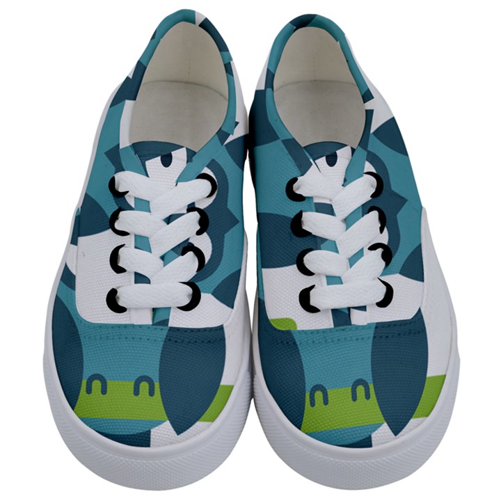 Owl Comic Animal Kids  Classic Low Top Sneakers