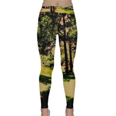 Hot Day In Dallas 25 Classic Yoga Leggings by bestdesignintheworld