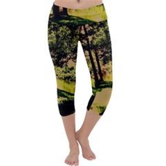 Hot Day In Dallas 25 Capri Yoga Leggings by bestdesignintheworld