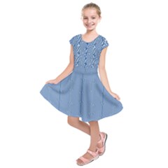 Mod Twist Stripes Blue And White Kids  Short Sleeve Dress by BrightVibesDesign