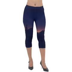 Nature Night Colorful Landscape Lightweight Velour Capri Leggings 