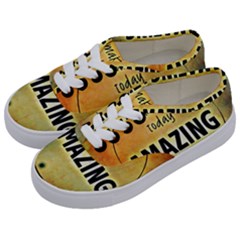 Beautiful Day Cheerful Munter Kids  Classic Low Top Sneakers by Sapixe