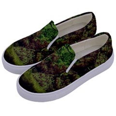 Hot Day In Dallas 33 Kids  Canvas Slip Ons by bestdesignintheworld