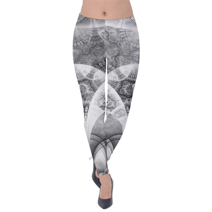 Black and White Fanned Feathers in Halftone Dots Velvet Leggings