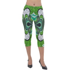 Fractal Art Green Pattern Design Lightweight Velour Capri Leggings 