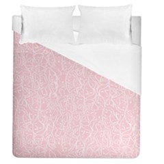 Elios Shirt Faces In White Outlines On Pale Pink Cmbyn Duvet Cover (queen Size) by PodArtist