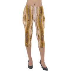 Marble Wall Surface Pattern Lightweight Velour Capri Leggings 