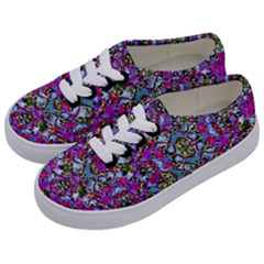 Multicolored Floral Collage Pattern 7200 Kids  Classic Low Top Sneakers by dflcprints