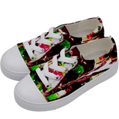 Easter-5 Kids  Low Top Canvas Sneakers by bestdesignintheworld