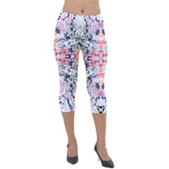 Elegant Japanese Inspired Floral Pattern  Lightweight Velour Capri Leggings 